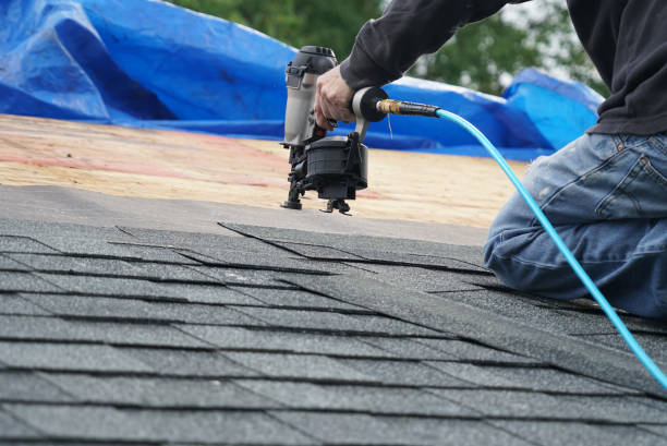 Best Flat Roof Repair Services  in Moosup, CT